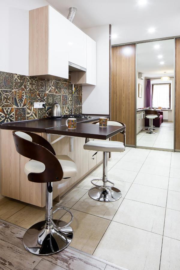 Lion King Krakivska Apartamento Lviv Exterior foto